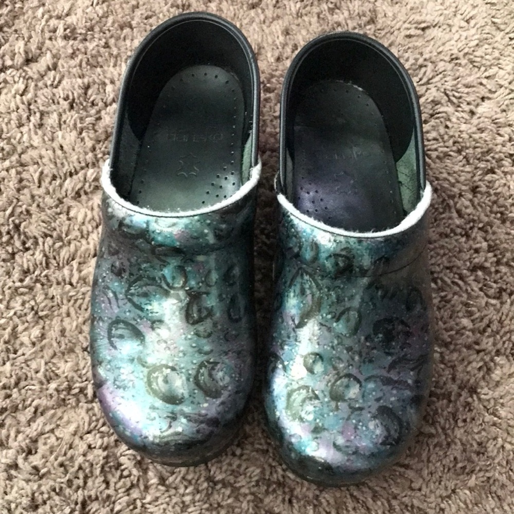 Dansko clogs size 36
